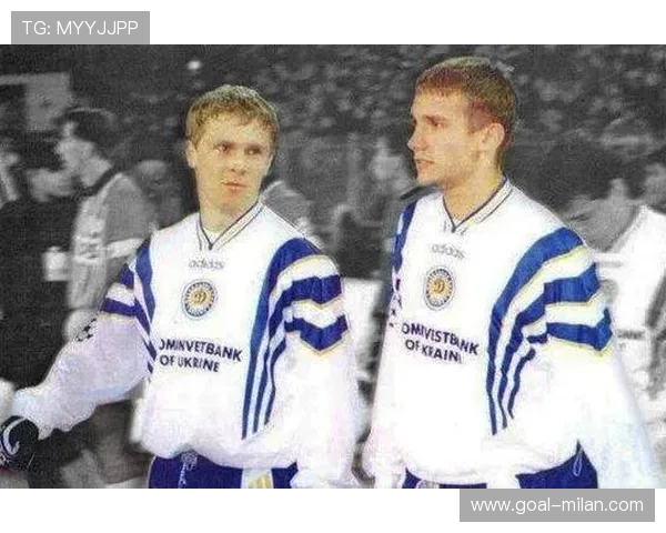 聚焦顶级球星与欧陆豪门足球俱乐部的辉煌历程与传奇故事