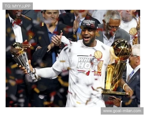 詹姆斯带领球队冲击冠军 未来足球赛场的新希望与挑战