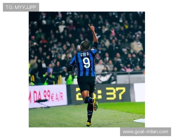 足球绝技之王：探秘全球足坛技术天才与其传奇绝活